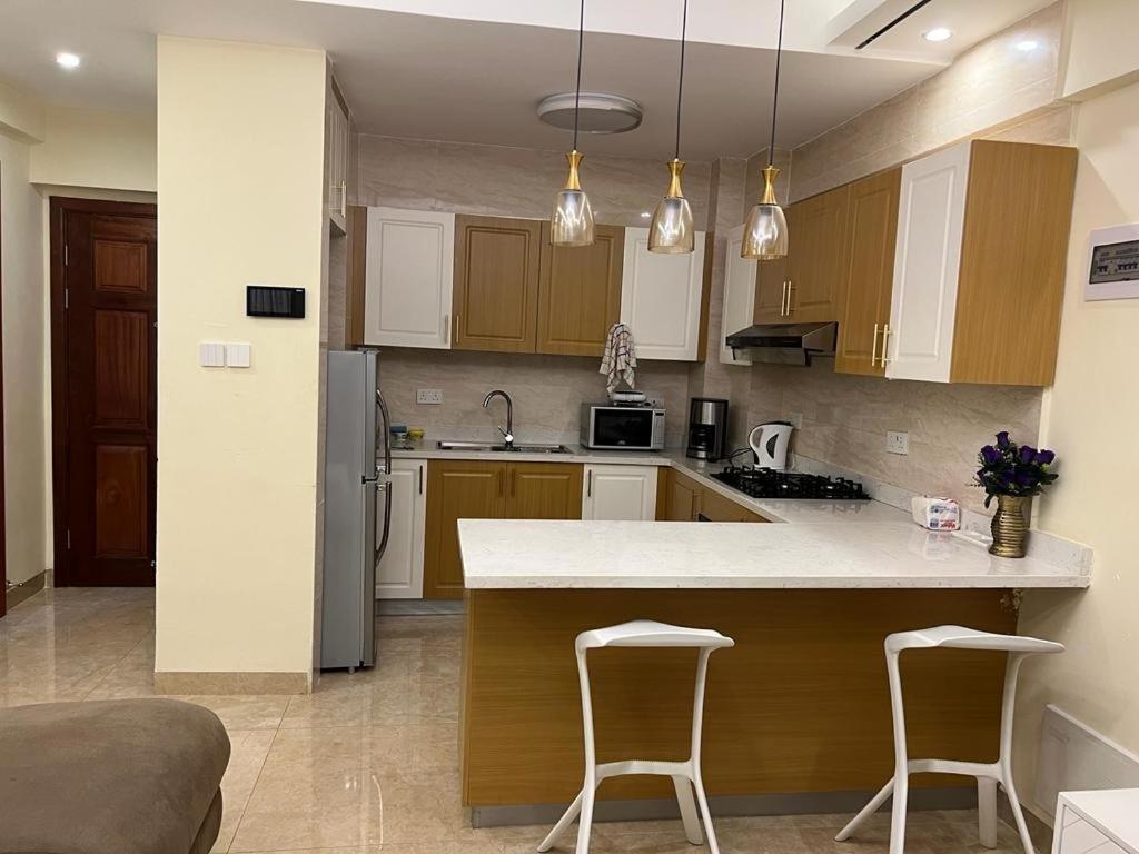 Enzi Heights Apartment Block B 나이로비 외부 사진